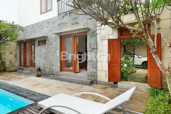 image FOR SALE VILLA IN THE CENTER  OF JIMBARAN (8)