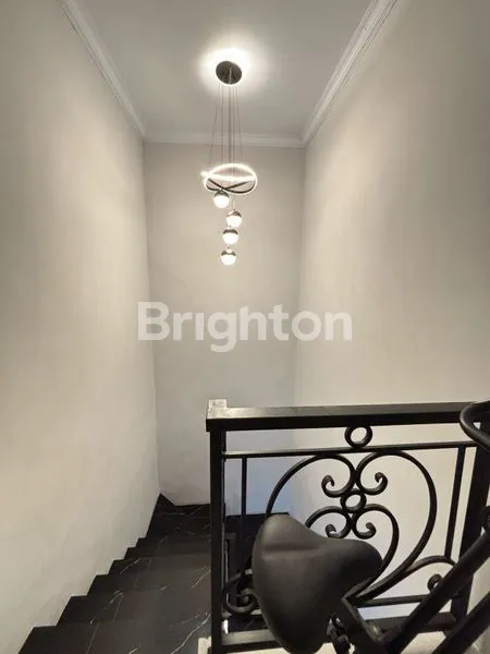 image CEPAT MURAH SIAP HUNI FURNISHED DEKAT GERBANG TOL DI CIGANJUR JAGAKARSA (3)