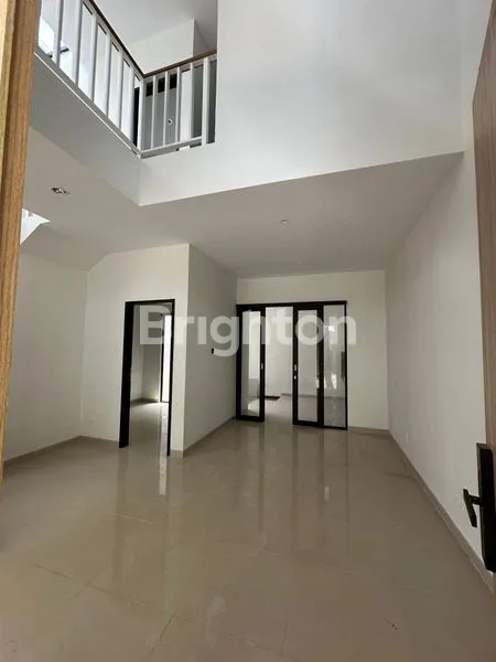 image RUMAH DENGAN KONSEP \"WORK, LIVE, AND ENJOY IN ONE PLACE\" (2)