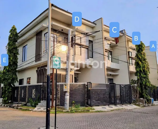 image RUMAH POSISI HOOK UNIT D, AREA MULYOSARI PRIMA, ALAN ROW 3,5 MOBIL (1)