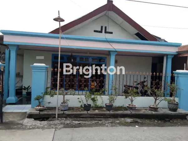 image DI JUAL CEPAT RUMAH HOOK TAMAN SIDOARJO (1)