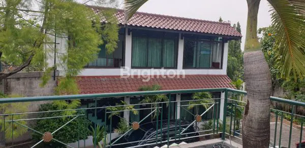 image MURAH LUAS TERAWAT SANGAT COCOK UNTUK KANTOR GALLERY CAFE WORKSHOP DI LEBAK BULUS JAKARTA SELATAN (6)