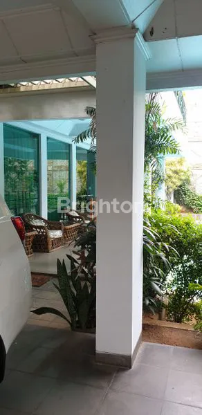 image MURAH LUAS TERAWAT SANGAT COCOK UNTUK KANTOR GALLERY CAFE WORKSHOP DI LEBAK BULUS JAKARTA SELATAN (4)