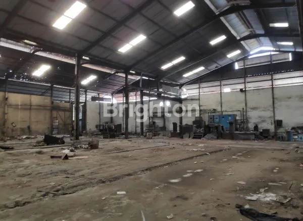 image GUDANG PLUS PABRIKASI KAWASAN PERGUDANGAN EJIP PULO GADUNG (4)