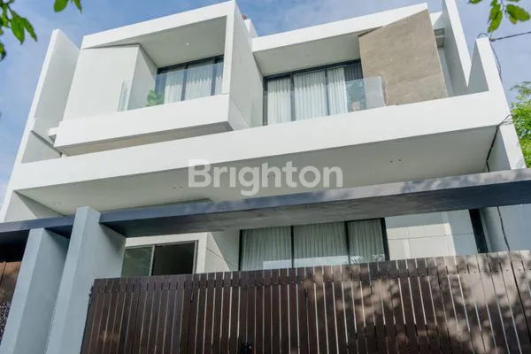 image BRAND NEW VILLA IN PECATU – ROOFTOP OCEAN VIEW, QUIET BREEZY UNGASAN, WITH THE FINEST FURNITURE (1)