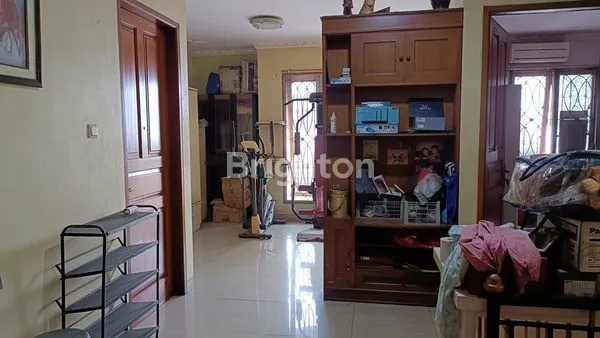 image RUMAH MEWAH DI TANJUNG DUREN LOKASI NYAMAN,AMAN, BERSIH BEBAS BANJIR (4)