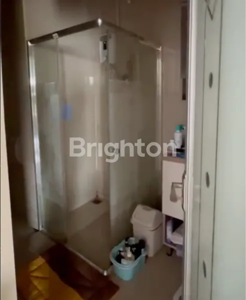 image RUMAH 3 LANTAI PLUS PAVILION KOMPLEK GREEN RIVER SERPONG MEWAH SIAP HUNI ASRI AMAN NYAMAN LOKASI STRATEGIS (6)