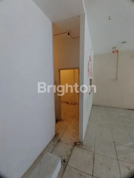 image RUKO DISEWAKAN HANYA LANTAI BAWAH SAJA (2)