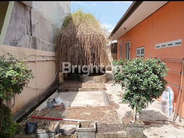 image RUMAH STRATEGIS DI SAMPIT KALIMANTAN TENGAH (5)
