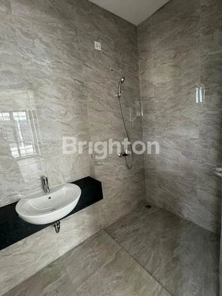 image RUMAH CLUSTER MARGONITE LAVON 2  (5)