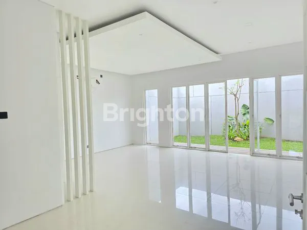 image RUMAH DI ROYAL RESIDENCE CLUSTER RICHMOND  (4)