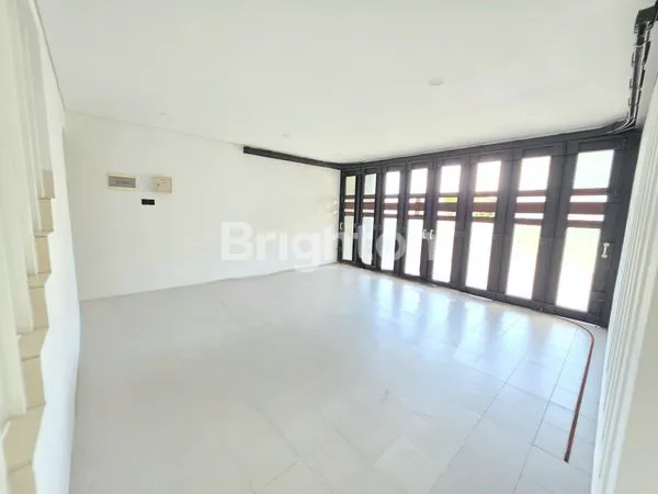 image RUMAH DI ROYAL RESIDENCE CLUSTER RICHMOND  (8)