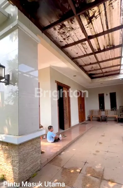 image RUMAH STRATEGIS SIAP HUNI DI PD. KELAPA DUREN SAWIT JAKTIM (3)