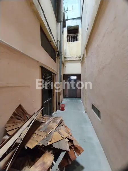 image RUKO 2 LANTAI DEKAT JL.SUDIRMAN (5)