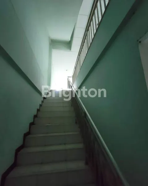 RUKO SIAP PAKAI,SANGAT STRATEGIS DI JL SUDIRMAN