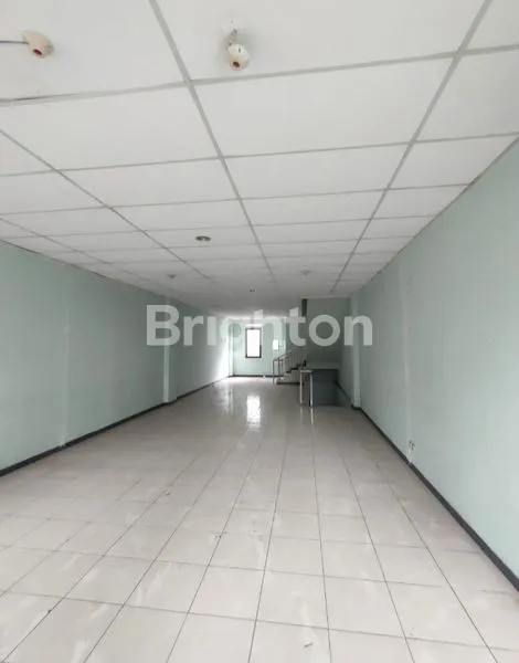 image RUKO SIAP PAKAI,SANGAT STRATEGIS DI JL SUDIRMAN  (2)