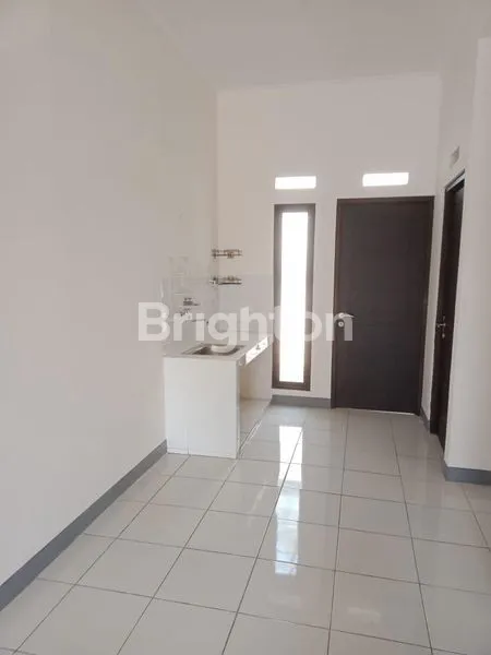 image DIJUAL CEPAT SEGARA CITY RUMAH BARU  (3)