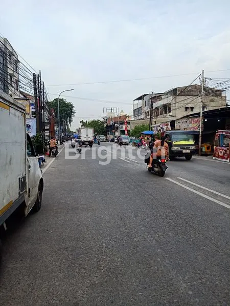 image RUKO STRATEGIS 4 LANTAI DI TELUK GONG RAYA PEJAGALAN PENJARINGAN JAKARTA UTARA (2)
