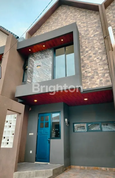 image RUMAH BARU 2 LANTAI DI GRIYO MAPAN SENTOSA WARU SIDOARJO (7)