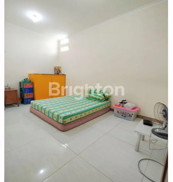 image RUMAH 2 LANTAI BANGUNAN BARU SELANGKAH KE RAYA KENJERAN (7)