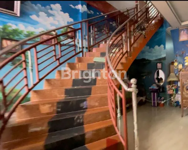 image RUMAH CANTIK NAN ELEGAN (4)