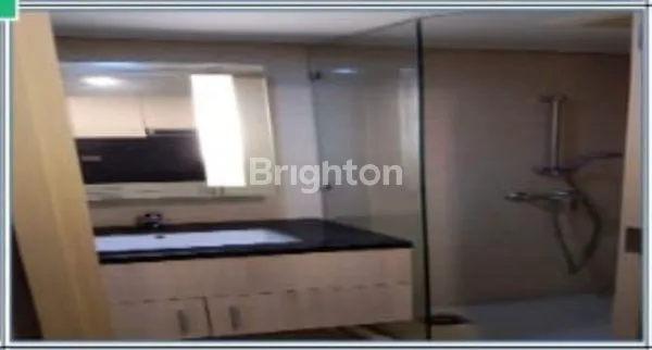 image 10 UNIT KMR APARTEMEN LOUIS KIENNE (3)