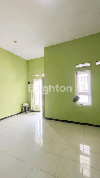 image RUMAH TERMURAH SIAP HUNI HANYA 5 MENIT KE PASAR BLIMBING MALANG (2)