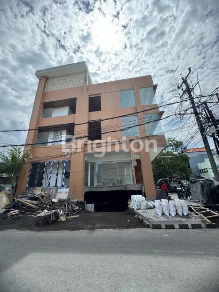 image RUANG USAHA STRATEGIS LAPANGAN RENON 10X10M (3)