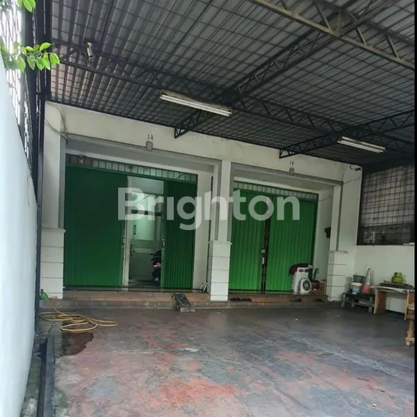 RUKO GANDENG 3 LANTAI DEKAT TOL MERUYA, KEMBANGAN JAKARTA BARAT