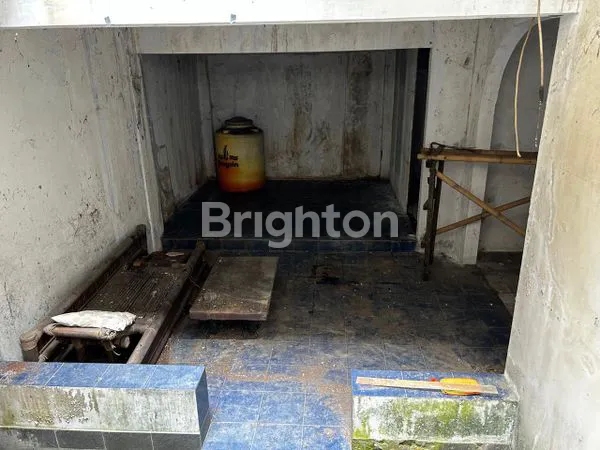 image RUMAH DIJUAL – HARGA NEGO, HITUNG TANAH SAJA! (4)