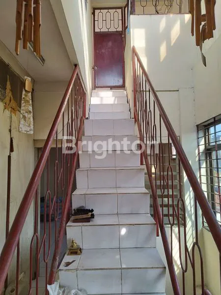 image DI JUAL RUKO 3 SETENGAH LANTAI (3)