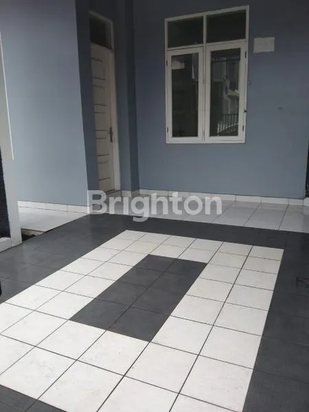 image RUMAH STRATEGIS KOTA HARAPAN INDAH BULEVAR HIJAU CAKUNG BEKASI (2)