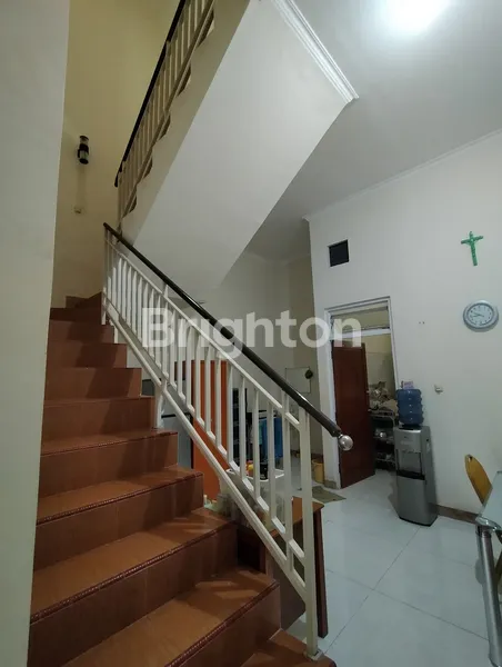 image RUMAH LEBAK KENJERAN 2 LANTAI SIAP HUNI. DEKAT RAYA KENJERAN (2)