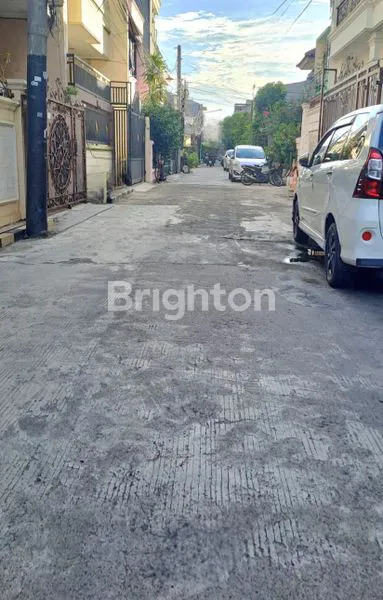 image RUMAH LOKASI STRATEGIS 2 LANTAI ROW JALAN 2 MOBIL DI SUNTER AGUNG (4)