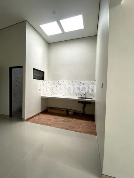 image RUMAH SCANDINAVIAN BARU DEKAT PANTAI MENTARI (5)