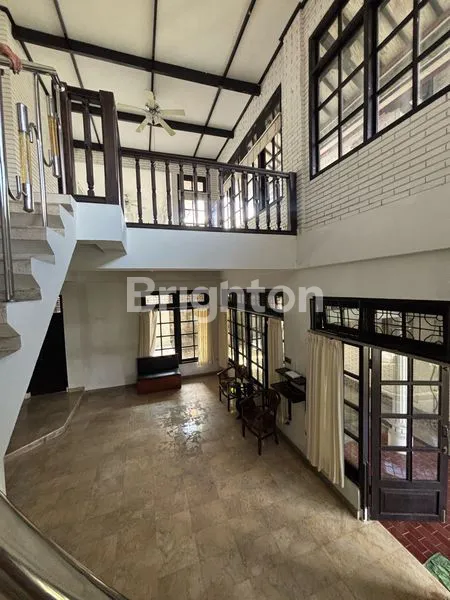 image DI SEWA VILLA MAWAR RENON DENPASAR BALI TAHUNAN (3)