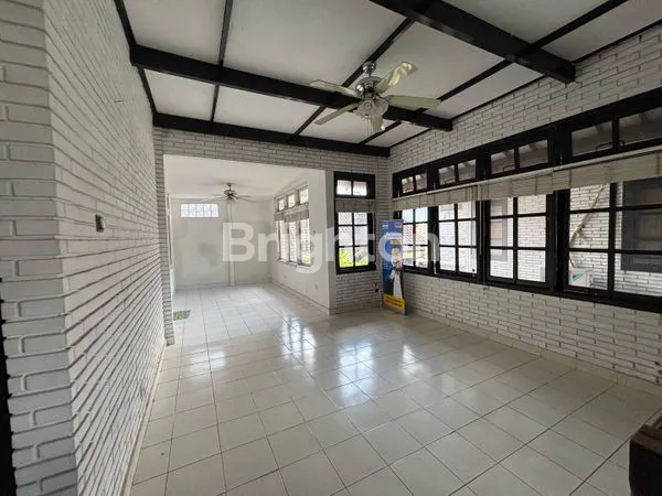 image DI SEWA VILLA MAWAR RENON DENPASAR BALI TAHUNAN (7)