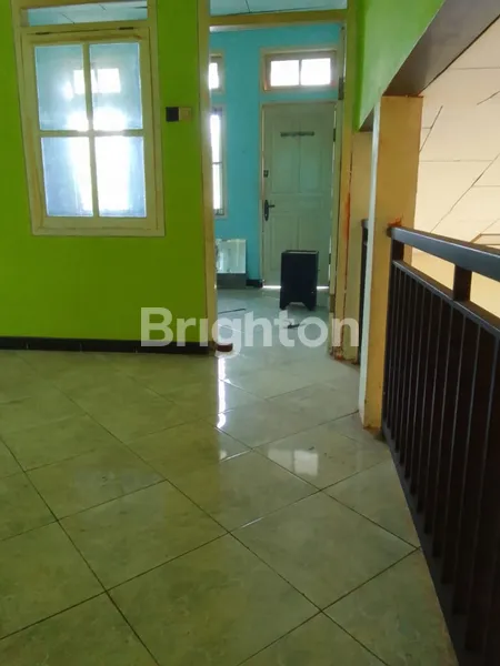 image RUMAH 2 LANTAI, KONDISI RUMAH MASIH BAGUS, LOKASI STRATEGIS DI SAWOJAJAR, MALANG (5)