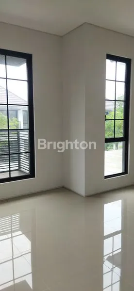 image RUMAH MEWAH 2 LANTAI DI CITRA HARMONI ROTTERDAM (4)