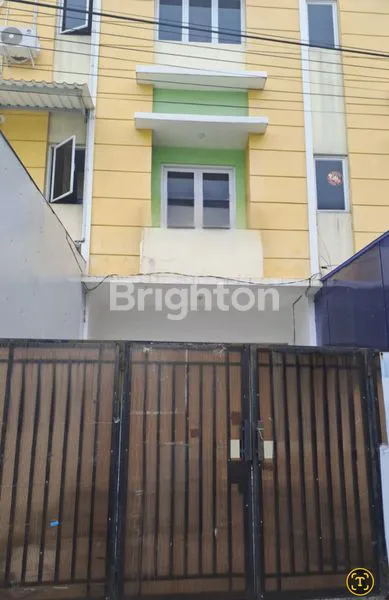 image RUKO LOKASI STRATEGIS 4 LANTAI SIAP HUNI ROW JALAN 2 MOBIL DI CIDENG (1)