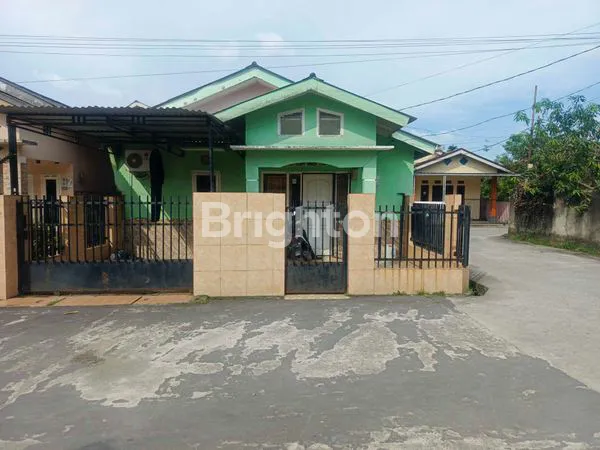 RUMAH SIAP HUNI POSISI HOOK RENOVASI TIPIS AREA MAYZEN PUSRI