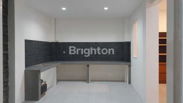 image RUMAH 2 LT KOTA WISATA (6)