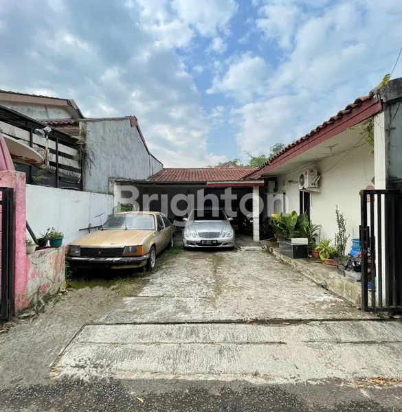 image HARUS SEGERA DIJUAL\U203C\UFE0F RUMAH DI KOTA BOGOR COCOK UNTUK TEMPAT TINGGAL ATAU UNTUK USAHA/KOS KOSAN (1)