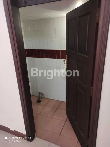 image RUKO STRATEGIS JALAN SUDIRMAN 2 PLONG (7)