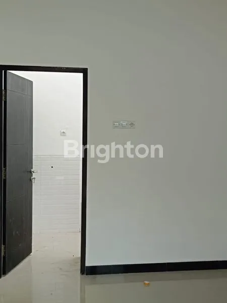 image RUMAH MINIMALIS MODERN SIDOARJO KOTA (4)