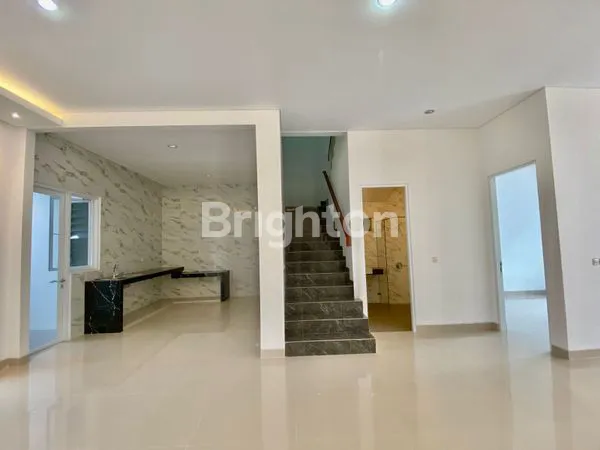 image RUMAH DI ROYAL RESIDENCE CLUSTER CANAL PARK (4)