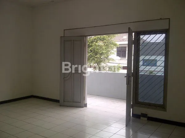 image RUKO STRATEGIS PINGGIR JALAN RAYA PEMUDA MUNTILAN ( EX COUNTER HP ) (5)