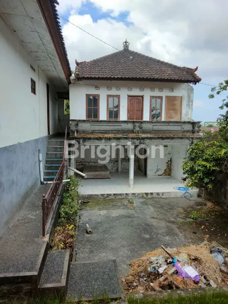 image RUMAH PINGGIR JALAN, JALUR KEARAH PANTAI KELATING (7)