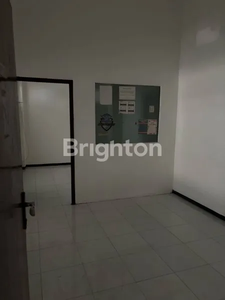 image GEDUNG BARATA JAYA (4)