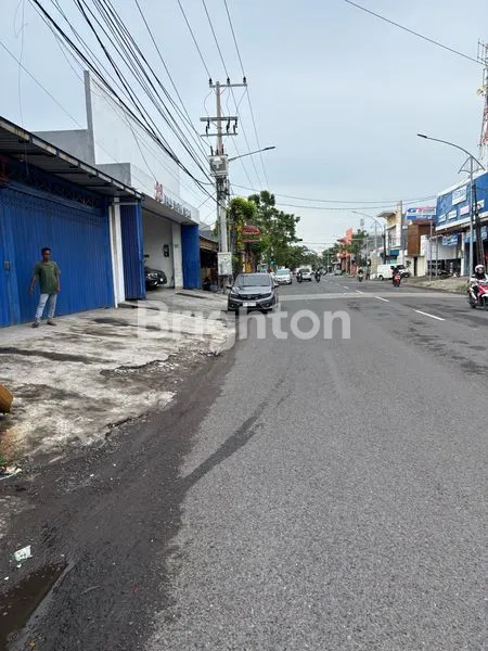 image GEDUNG BARATA JAYA (7)